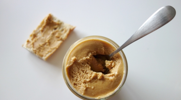 Recette : Beurre de cacahuètes maison ! Recette : Beurre de cacahuètes maison !