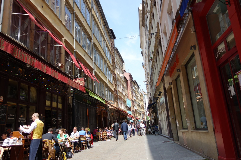 vue_le_bouchon_lustre_lyon
